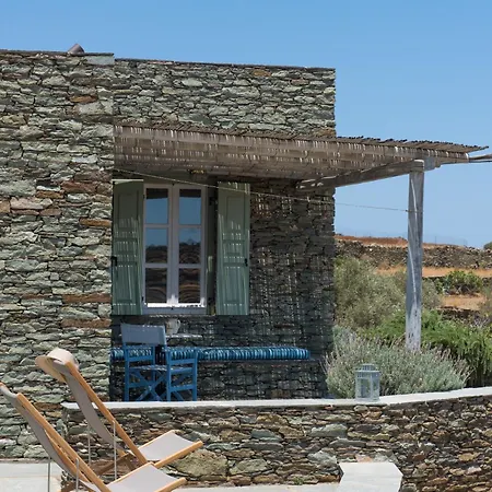 펜션 Xenonas Sifnos *