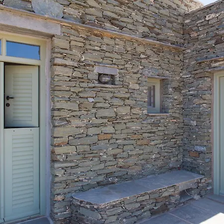 Xenonas Sifnos * Φάρος