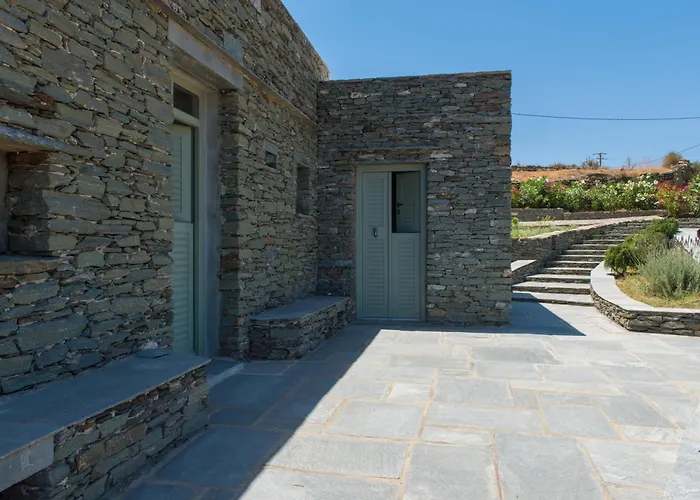 펜션 Xenonas Sifnos *